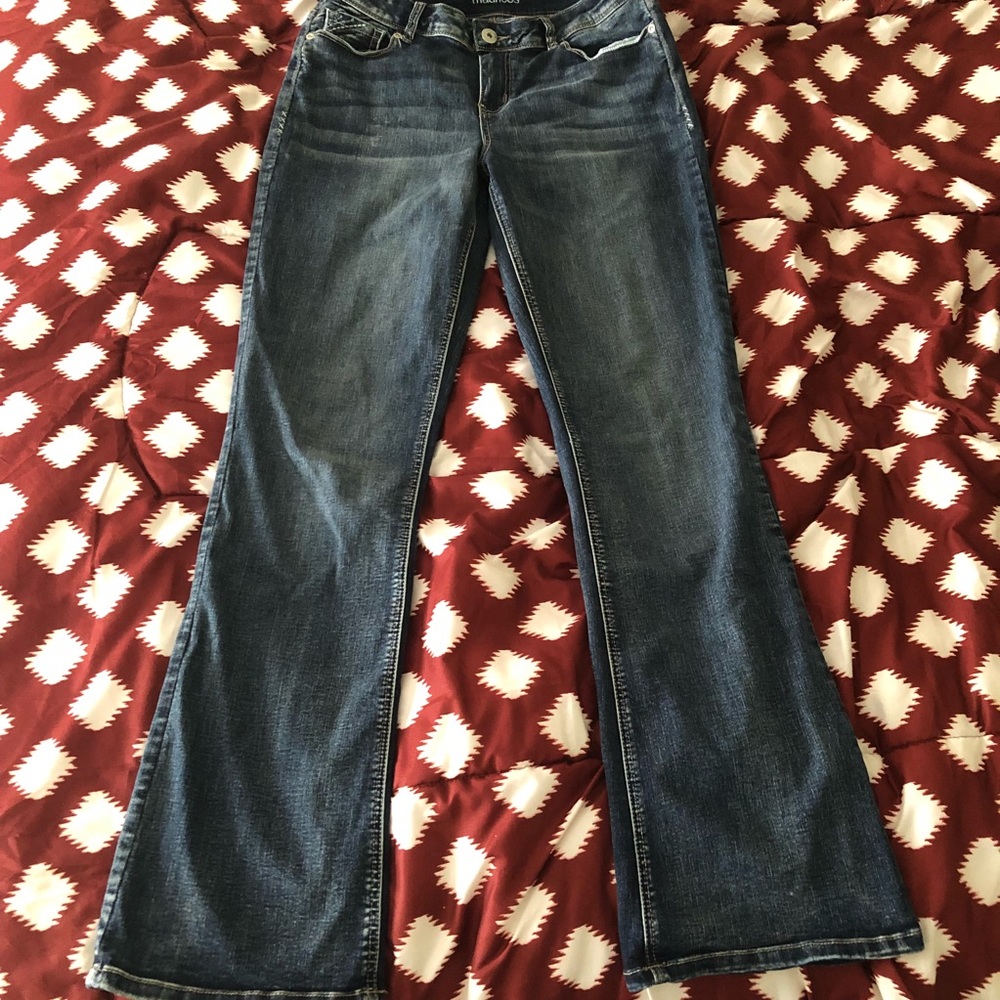 EUC Maurices Bootcut Jeans 9/10 Regular